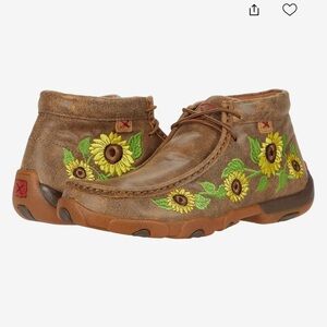 Twisted X Embroidered Sunflower Chukka Driving Shoes Full-Grain Leather 7.5 EUC